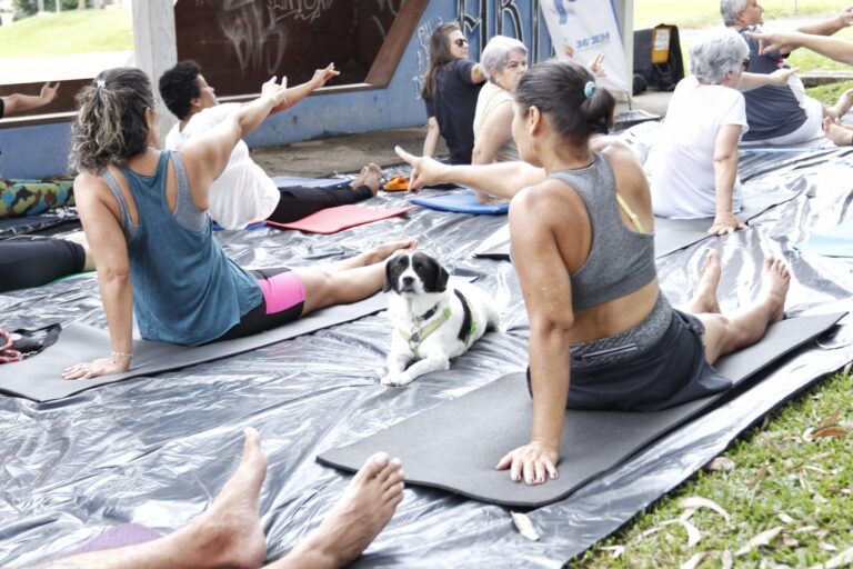 Prefeitura oferece aulas gratuitas de Yoga em locais públicos de Ponta Grossa