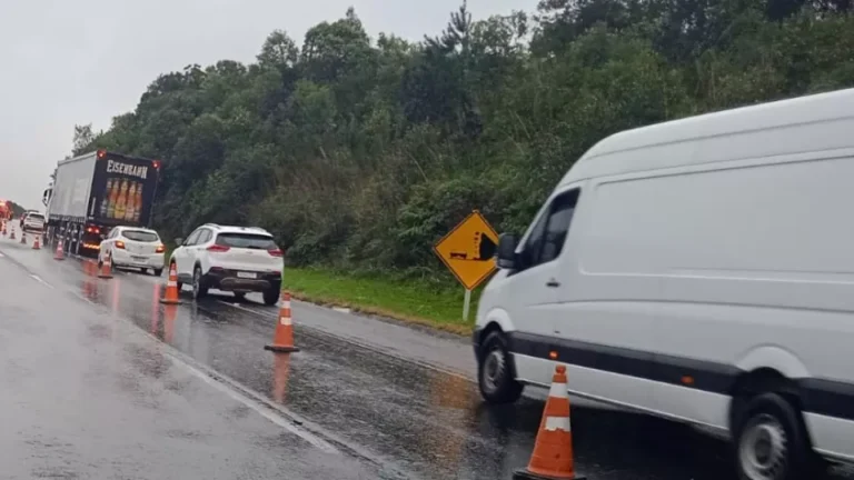 BR277: Aviso de lentidão – Atualização sobre as Condições de Tráfego!