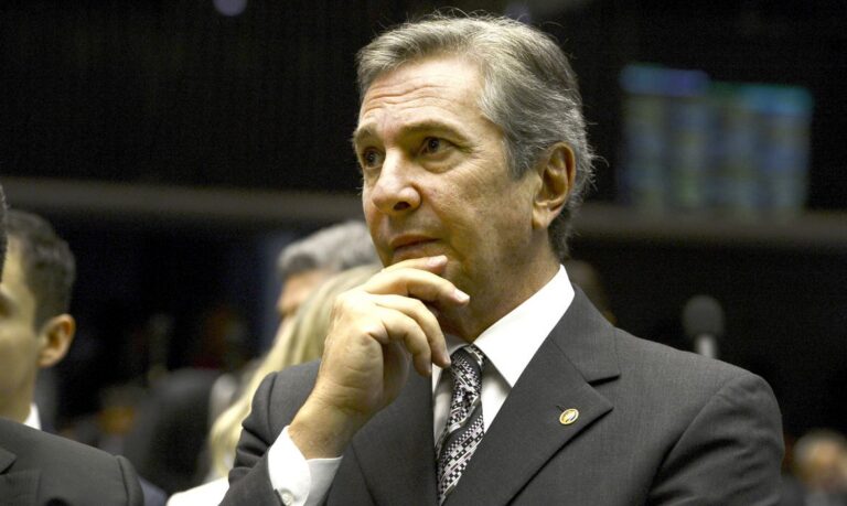 STF condena ex-presidente Collor a oito anos de prisão por corrupção e lavagem de dinheiro