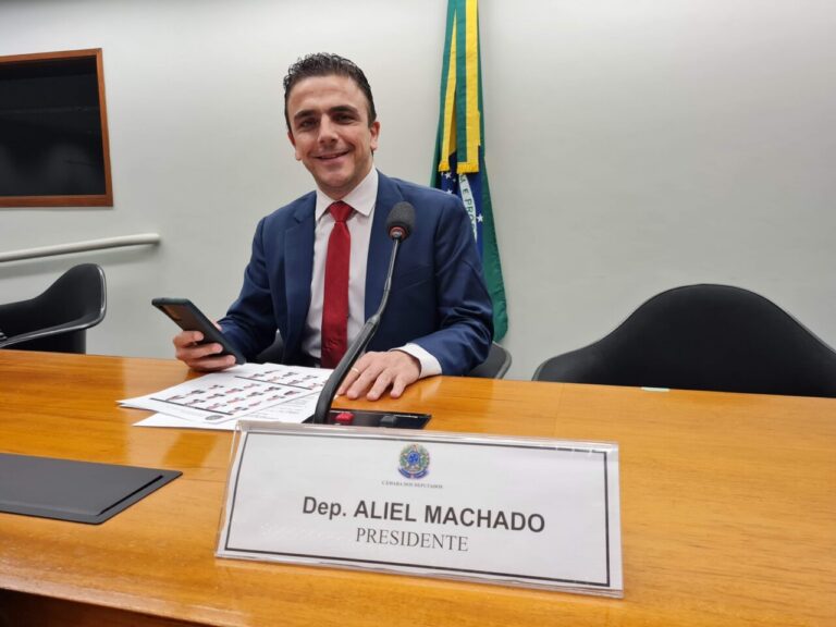 Aliel alerta para conscientização da violência contra a pessoa idosa!