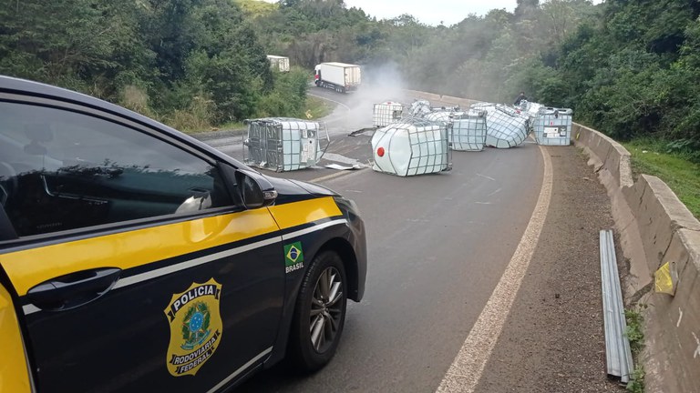 Acidentes com produtos perigosos: Conheça as orientações da PRF para motoristas!