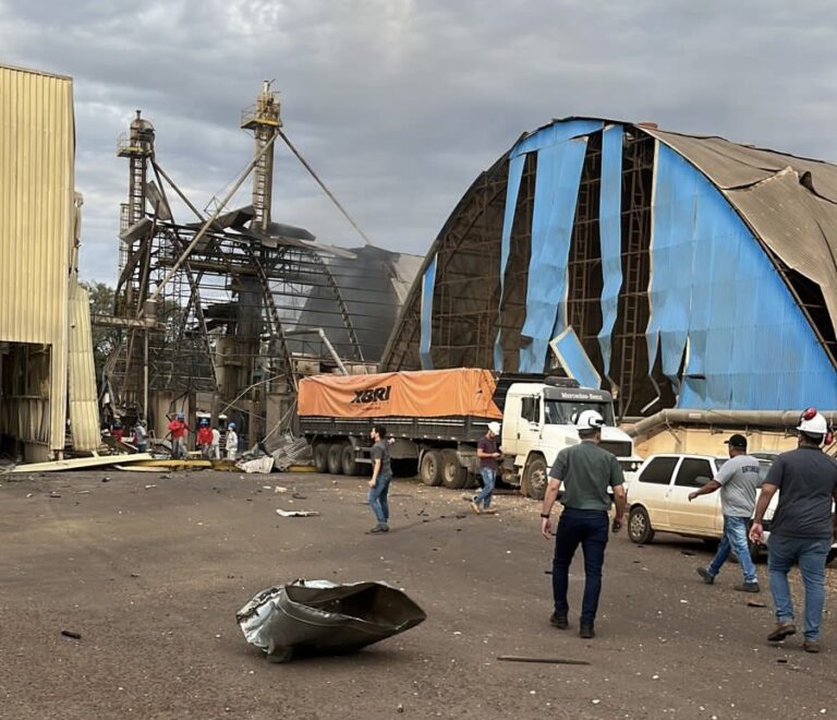 Silo de grãos em Palotina sofre explosão com vítimas fatais e desaparecidos