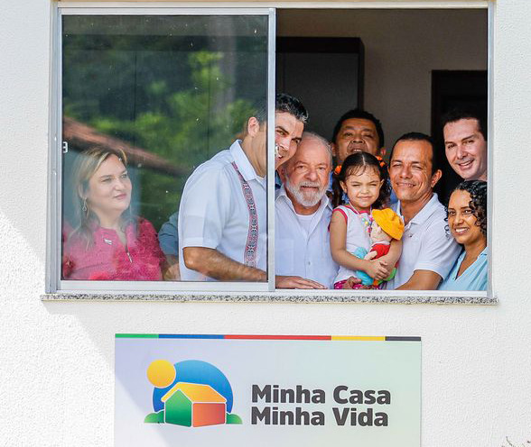 Minha Casa, Minha Vida é reparação histórica com o povo, diz Lula