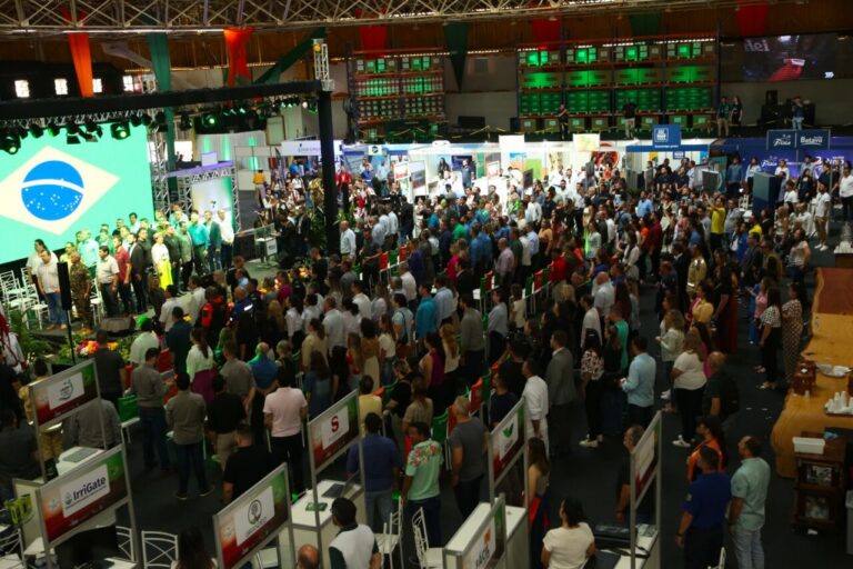 Transforma Agro Paraná atrai mais de 5 mil pessoas em seu primeiro dia