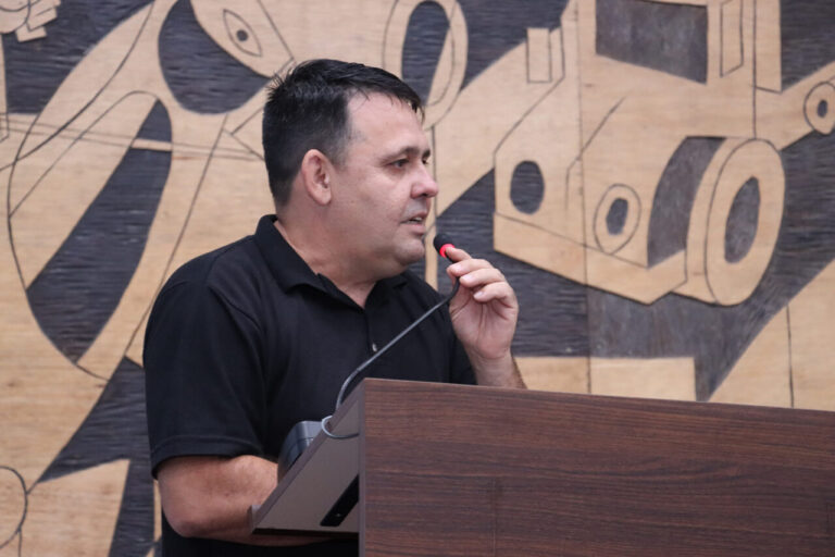 Professor Careca cobra melhorias para a Oncologia em PG