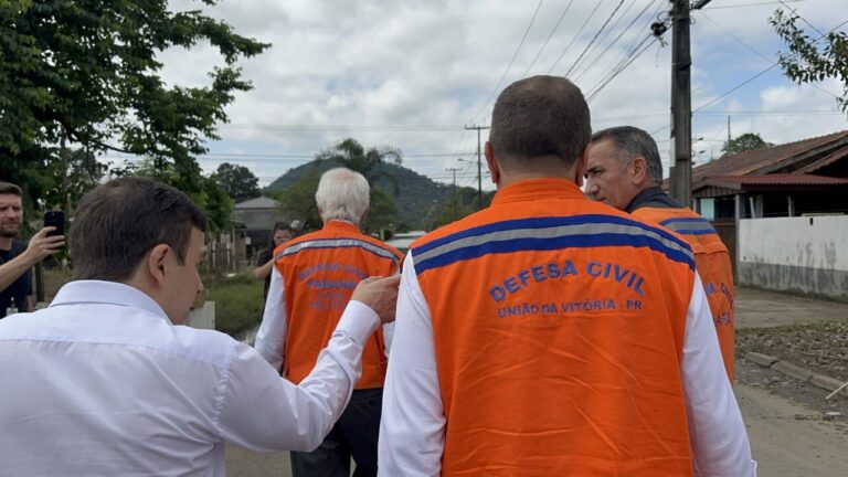 Aliel quer reforçar ações dos ministérios em consequência das chuvas no Paraná