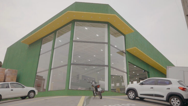 Ponta Grossa ganha nova mega loja de materiais de construção