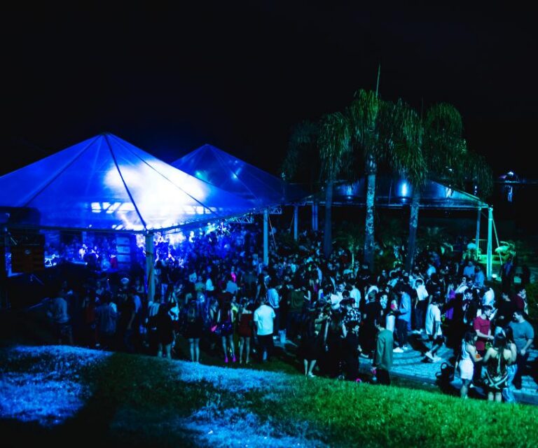 Xmas Party: Balada movimenta a cidade nesse Natal