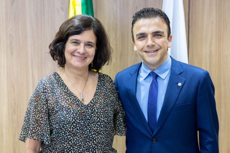 Ampliação do HU-UEPG é pauta de reunião entre Aliel e ministra da Saúde