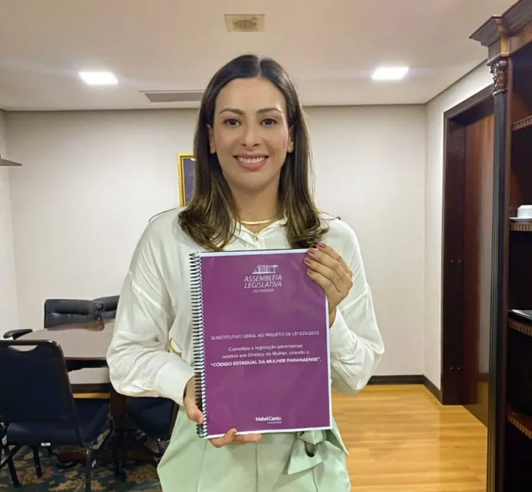 Código Estadual da Mulher Paranaense recebe apoio de Mabel Canto
