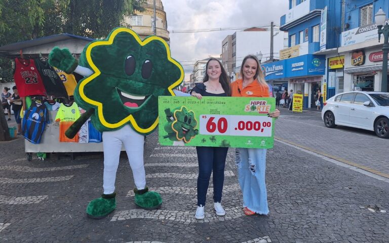 Estudante de 23 anos de Ponta Grossa compra Hiper Sorte pela primeira vez e ganha 60 mil reais