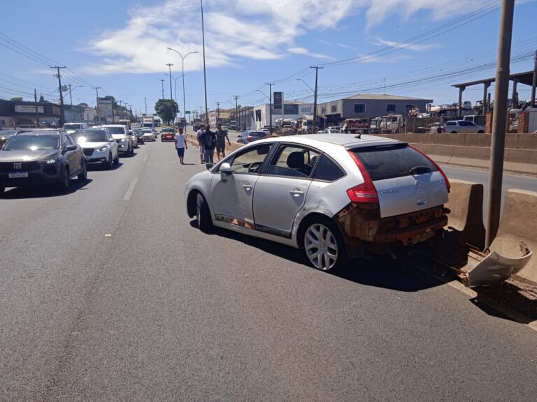 Motorista embriagado causa acidente na BR-373