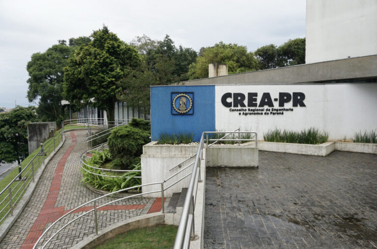 CREA-PR abre inscrições para prêmios melhores TCCs e de Extensão Universitária
