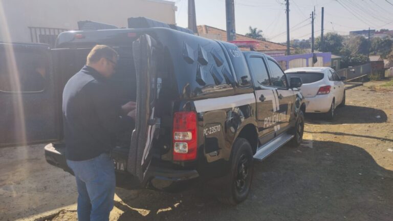 Polícia Civil prende casal envolvido em roubo a caminhoneiro em Ponta Grossa