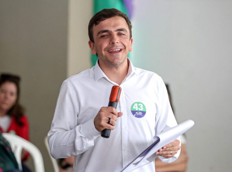 Aliel Machado propõe construção de novos CMEIs e escolas em PG