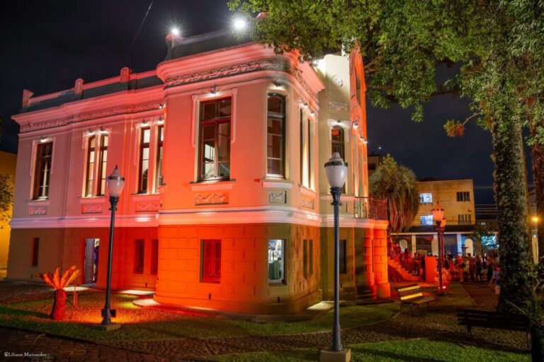 Museu Aristides Spósito recebe nova edição do evento noturno ‘Uma noite na Villa Hilda’