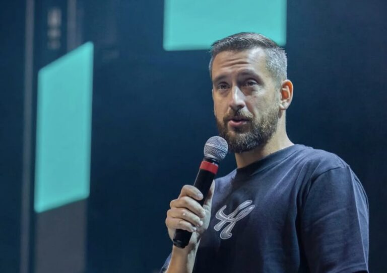 Felipe Souza, da Donna Bella, é o convidado do Pontagrossauros Podcast desta quinta-feira