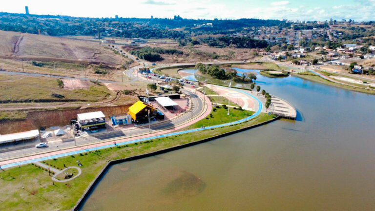 Banda Lyra dos Campos faz concertos de Natal hoje (17) e sexta-feira (19) no Lago de Olarias