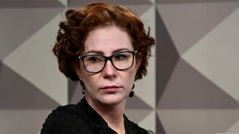 Carla Zambelli terá audiência na Itália sobre pedido de extradição