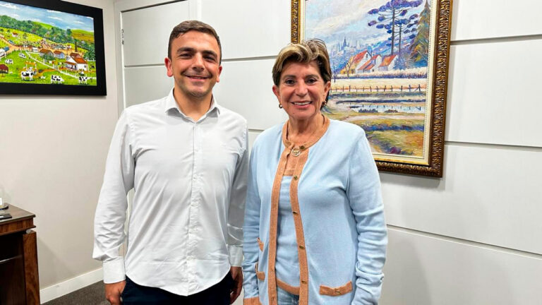 Aliel Machado e prefeita Elizabeth anunciam novo pacote de obras para vilas de PG