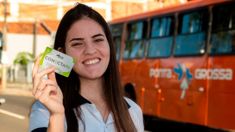 Prefeitura abre recadastramento online do Passe Livre para estudantes