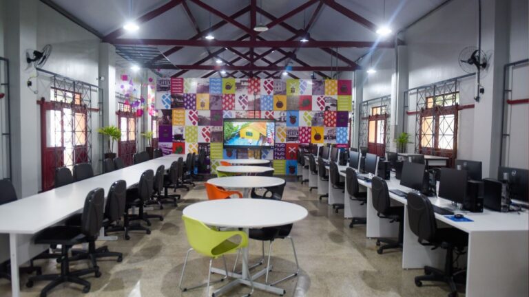 Estação Hub promove oficina de criatividade para adolescentes