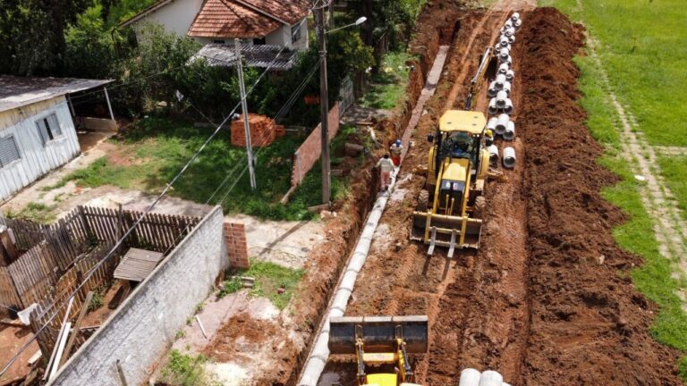 Obras de pavimentação começam em oito ruas do Núcleo Bortolo Borsato, em Uvaranas
