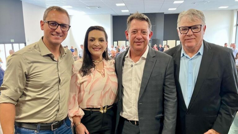 Prefeito de Sengés, Gerson Nunes, toma posse como presidente da AMCG