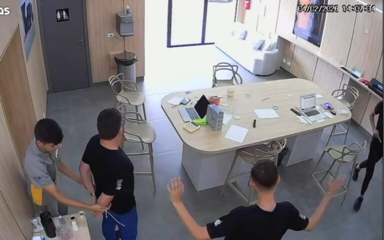 Verza Store de São José dos Pinhais é alvo de roubo à mão armada