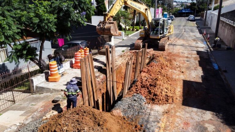 Prefeitura amplia galerias pluviais em mais de 30 ruas de Ponta Grossa