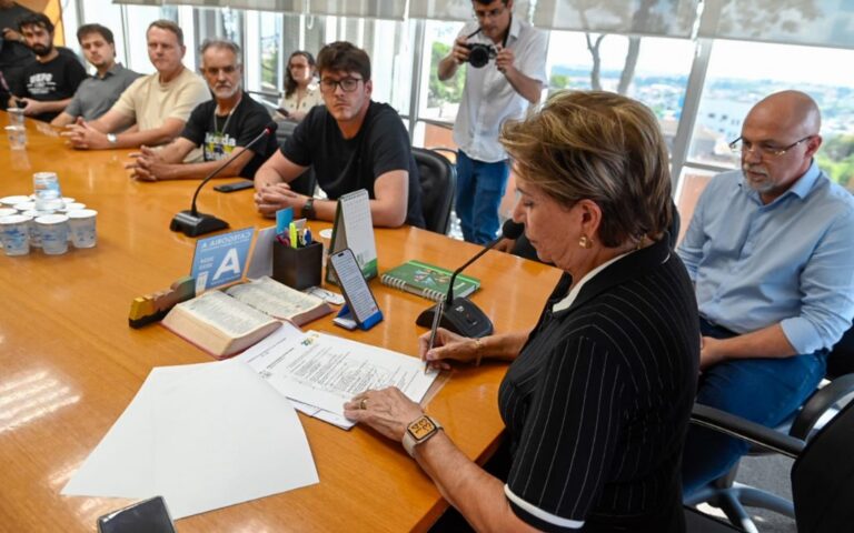 Ponta Grossa amplia Passe Livre estudantil e tarifa sobe para R$ 6