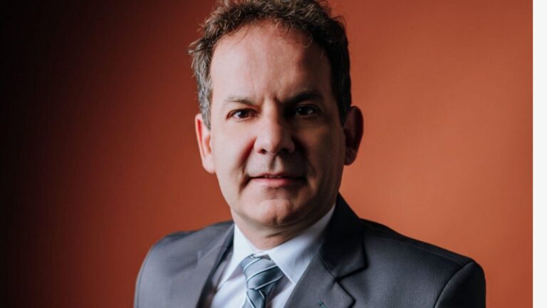 Empresário que trabalha muito e não vê lucro? Antonio Carlos de Paula fala sobre gestão no Pontagrossauros