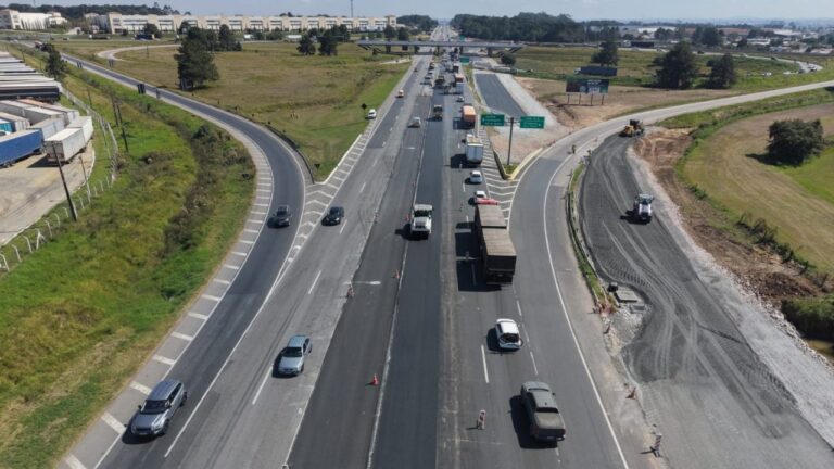 BR-277 ganha novas terceiras faixas com uso de asfalto feito de pneus reciclados
