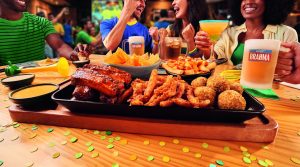 Outback transforma restaurantes em ponto de encontro dos torcedores