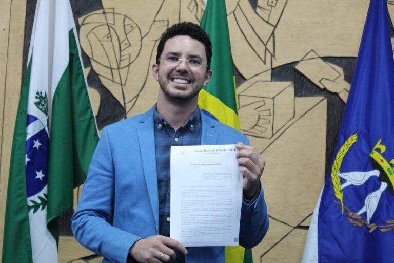 Dr. Erick apresenta projeto em defesa dos motoboys e entregadores por aplicativo.