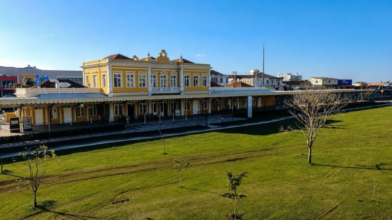 Paraná Junino chega a Ponta Grossa com show do Tchê Garotos eprogramação gratuita no Sesc Estação Saudade