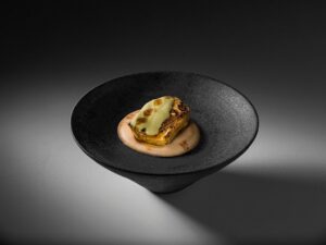 Restaurante Manu lança novo menu degustação inspirado na essência dos ingredientes